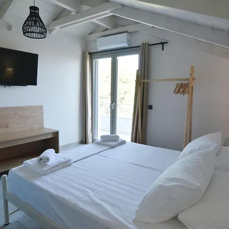 Cielo House *
