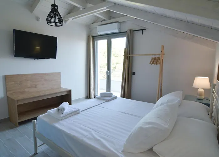 Cielo House *